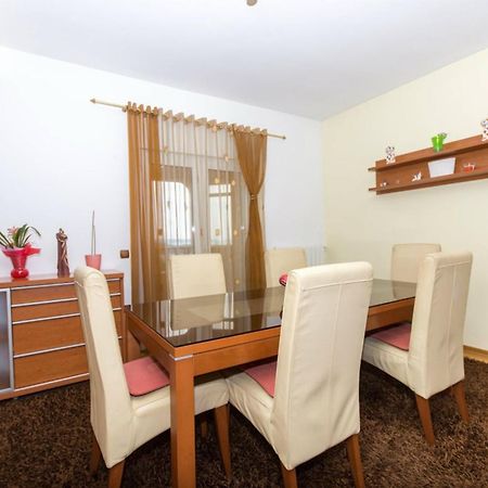 Apartments Meri Сегет-Враниця Екстер'єр фото