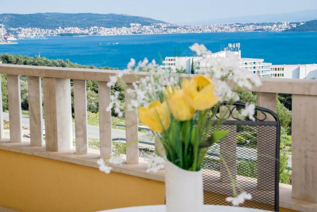 Apartments Meri Сегет-Враниця Екстер'єр фото