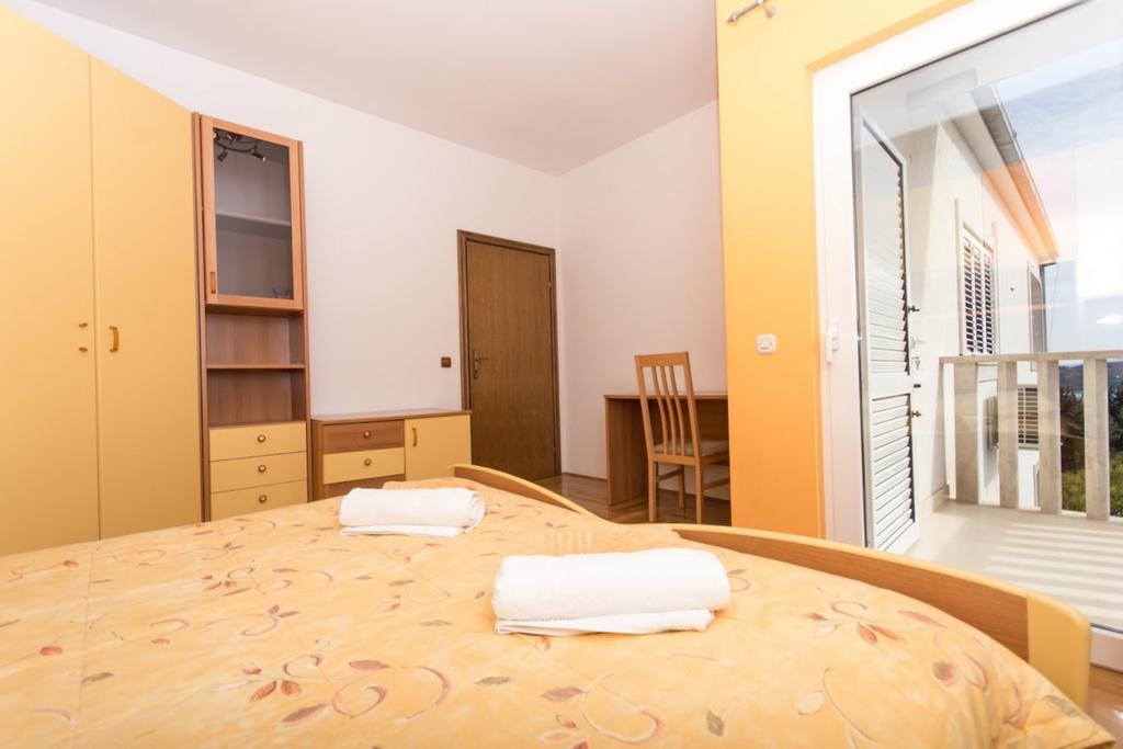 Apartments Meri Сегет-Враниця Екстер'єр фото