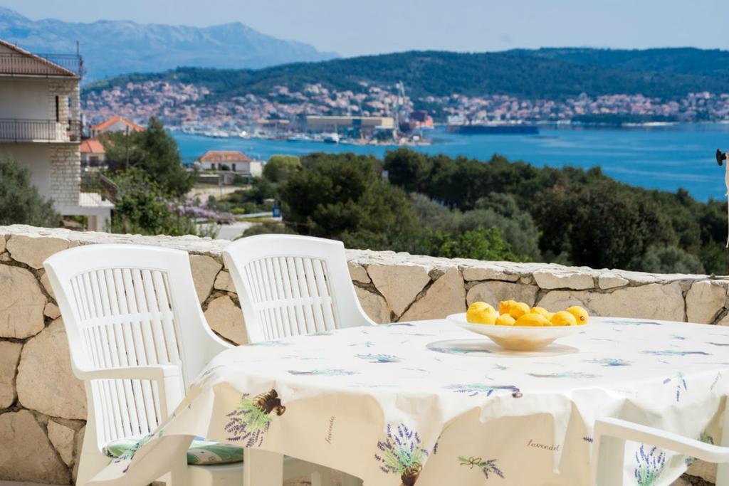 Apartments Meri Сегет-Враниця Екстер'єр фото